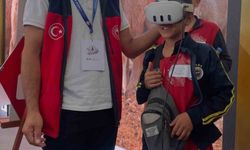 TEKNOFEST’te Kafkas Arısı deneyimi: Arıların dünyası sanal gerçeklikle keşfedildi