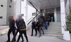 Van’da 2,3 milyar TL’lik şüpheli para trafiği: 11 kişi tutuklandı
