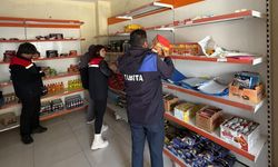 Ahlat’ta okul çevrelerinde gıda denetimleri aralıksız sürüyor