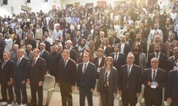 Bitlis’te Eğitimin Geleceği Konuşuluyor: 5. TRB2 Uluslararası Eğitim Bilimleri Kongresi Başladı