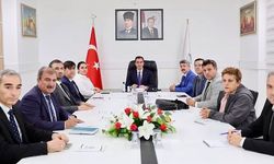 Bitlis’te Van Gölü’nün korunmasına yönelik değerlendirme toplantısı düzenlendi