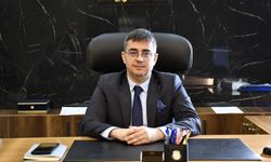 Tatvan Devlet Hastanesi Başhekimi Barış Sarıçoban görevinden ayrıldı