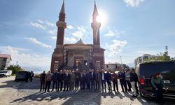 Tatvan’da Kuba Camii ilk cuma namazıyla ibadete açıldı