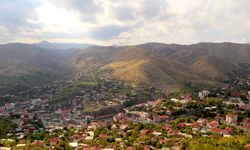 Dideban Dağı’ndan Bitlis şehir merkezine seyirlik manzara