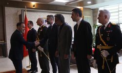 Vali Karakaya’dan Cumhuriyet Bayramı kabulü