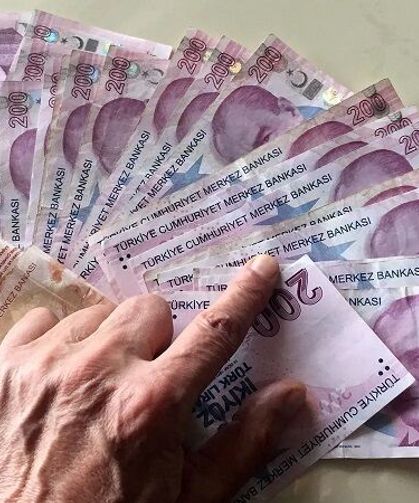 Memur, emekli ve asgari ücretliye güzel haber: Maaşlara zam mı geliyor