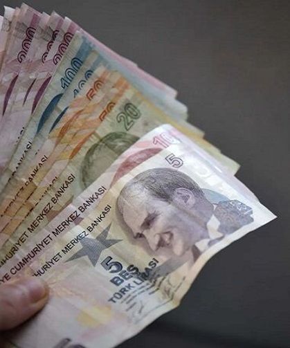 Evini yenilemeyi düşünenler dikkat! Dev mobilya markası satıldı!
