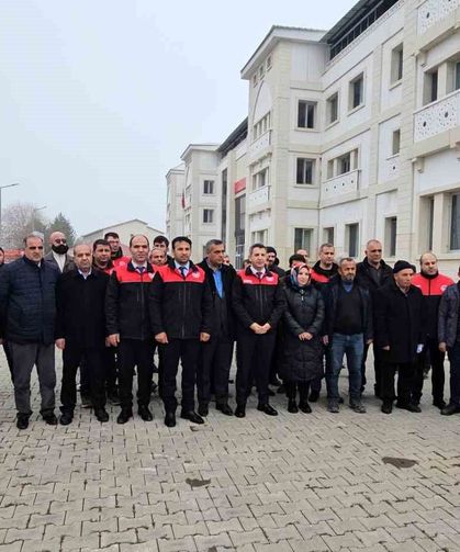 Muş'ta 100 üreticiye 1000 arı kovanı dağıtıldı