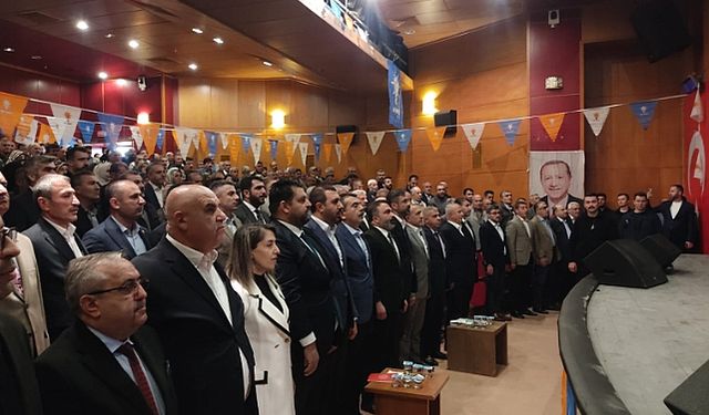 AK Parti Ahlat 8. Olağan Kongresi Başladı