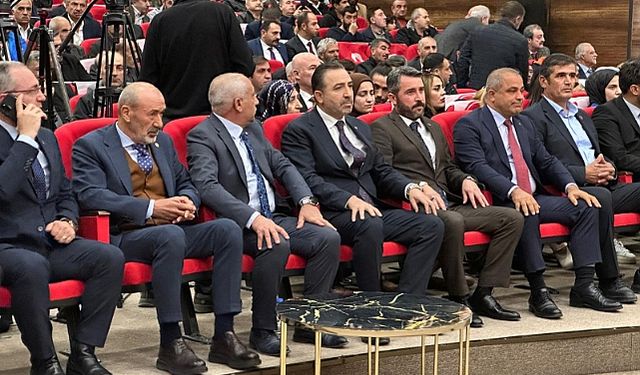 MHP MYK Üyesi Tatlısu, Bir ve Birlikte Hilal'e Doğru Türkiye Toplantılarında konuştu