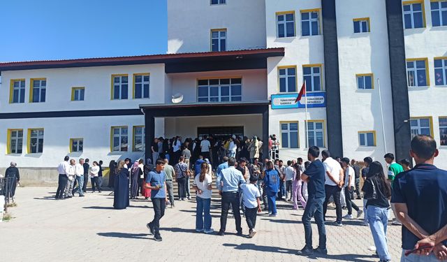 Ahlat'ta LGS heyecanı başladı