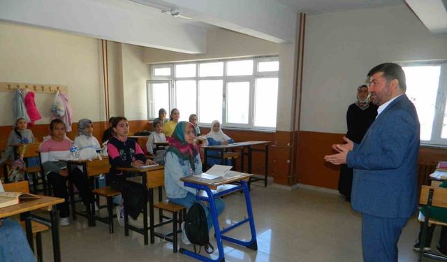 Posof’ta yaz kuran kursuna yoğun ilgi