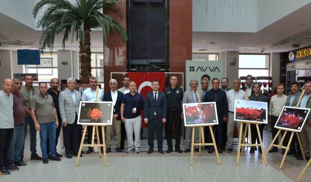 Tatvan’da "15 Temmuz" konulu fotoğraf sergisi açıldı
