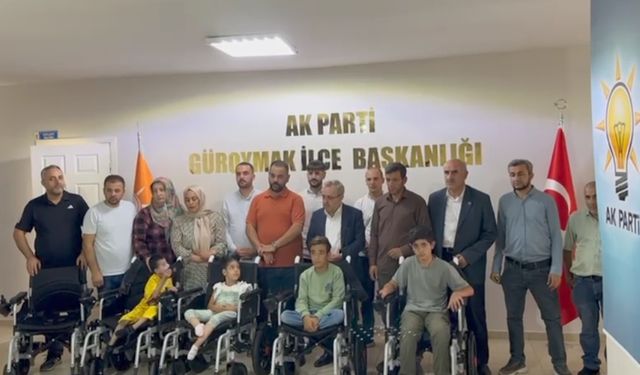 İyilik Ailesi'nden 5 engelliye akülü sandalye