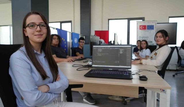 Bugünün gençleri, geleceğin meslekleriyle buluşuyor