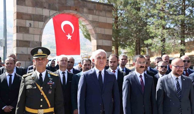 Muş’ta 30 Ağustos Zafer Bayramı törenle kutlandı