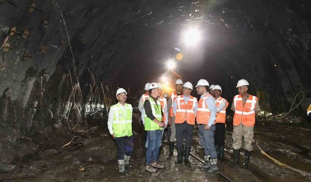 Vali Çiçek, Ilgar Tüneli inşaatını inceledi