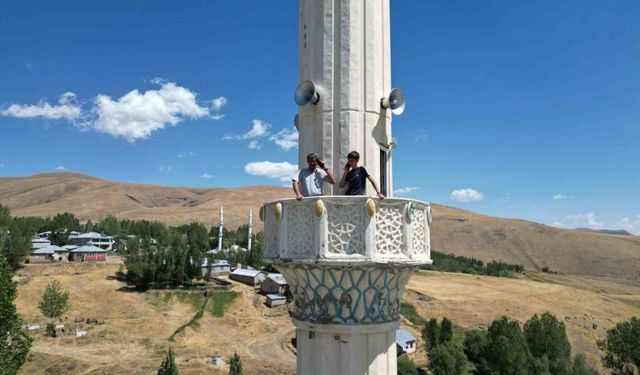 Van’da şebeke yok, çareyi minarede buldular