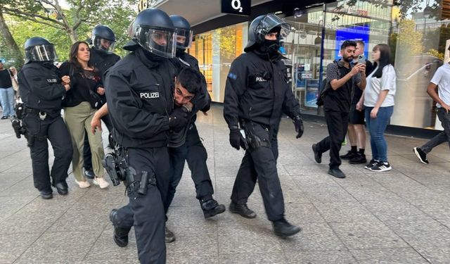 Almanya’dan Filistin destekçilerine sert müdahale