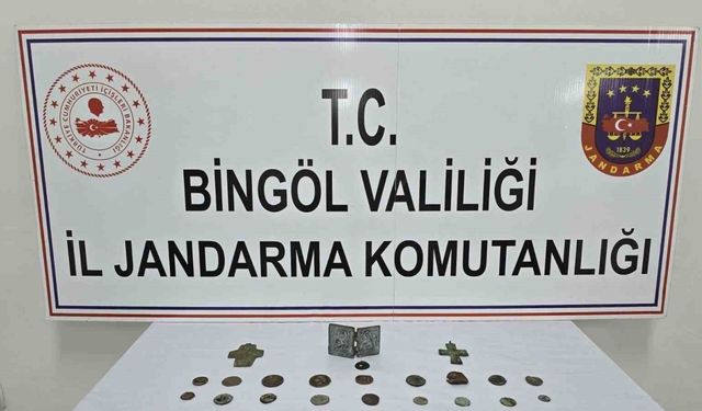 Bingöl’de jandarma ekipleri tarihi eser objeler ele geçirdi