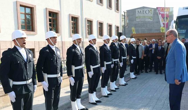 Cumhurbaşkanı Erdoğan Malatya Valilik binasının açılışını yaptı