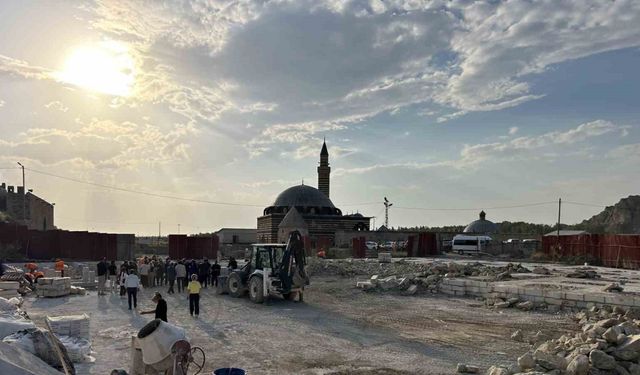 Tarihin kalbinde yeni bir nefes: Eski Van sanatla buluşuyor