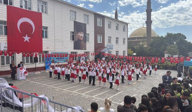 Bitlis’te okullar ara tatile girdi: Öğrenciler dinlenmeye geçti