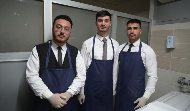 20’li yaşlardaki gençler anlattı: Gassallık mesleğinin beklenmedik etkileri