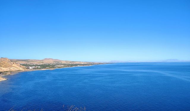 Adilcevaz seyir terası, ziyaretçilerin uğrak noktası oldu