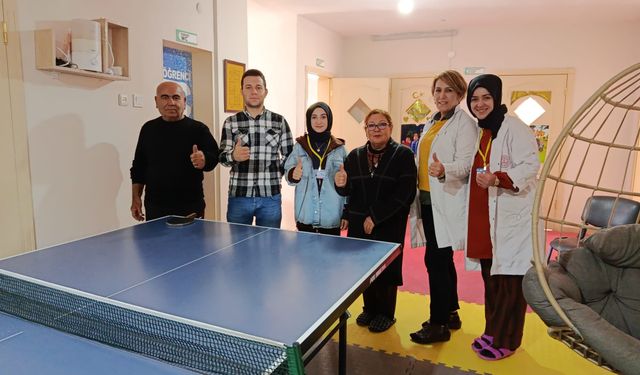 Adilcevaz’da özel çocuklar masa tenisiyle buluşuyor
