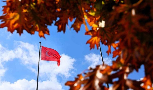 Elazığ’da 4 bin yıllık mahalle sonbaharda görenleri mest ediyor