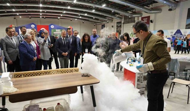 Elazığ’da TÜBİTAK bilim şenliği başladı