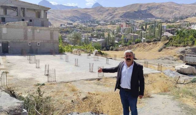 Hakkari’de temeli atılan cami destek bekliyor