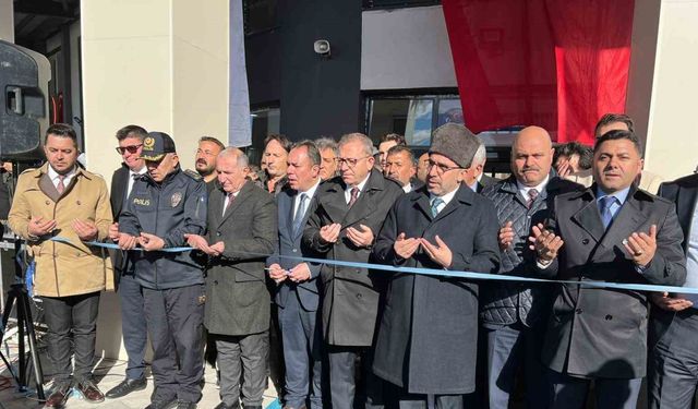 Kars’ın modern otogarı açıldı