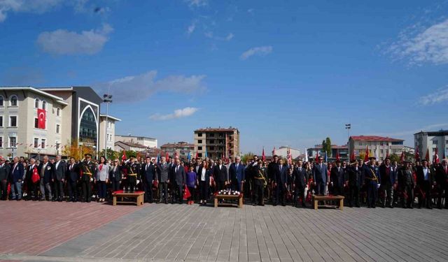 Muş’ta Cumhuriyet Bayramı coşkuyla kutlandı