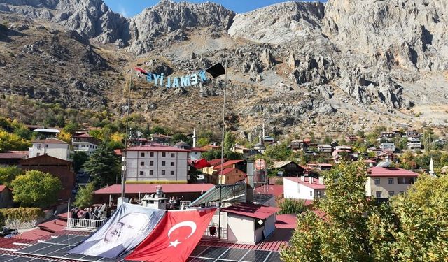 Yarasa Adam’dan nefes kesen atlama!