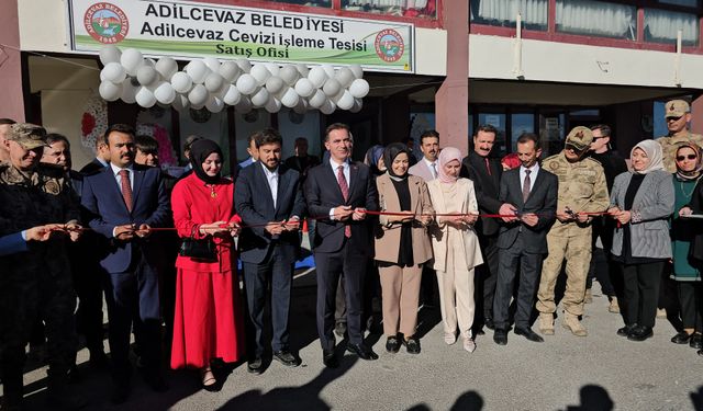 Adilcevaz’da Ceviz İşletme Tesisi ve Kadın Kooperatifi açıldı