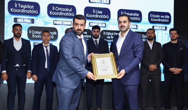 TÜGVA Bitlis’te bayrak değişimi: Murat Eren başkan seçildi