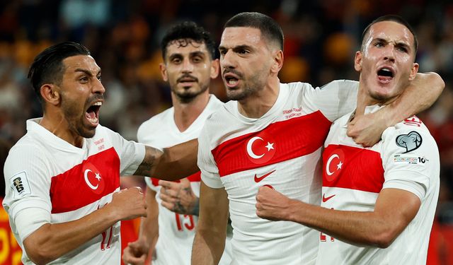 A Milli Futbol Takımı, FIFA sıralamasında bir basamak yükseldi