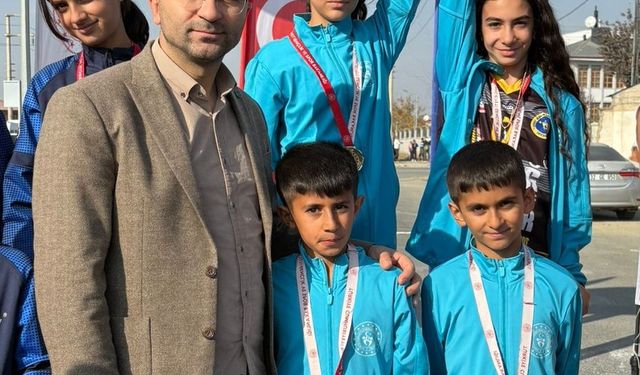 Elazığ Kros takımı bölge birinciliği kazandı