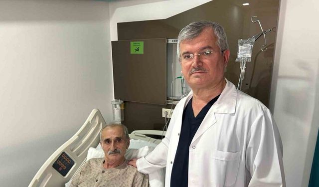 Eşzamanlı iki kalp krizi: Zamanında müdahale hayatını kurtardı