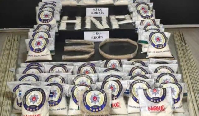 Hakkari'de 87 kilo 500 gram uyuşturucu ele geçirildi: 2 kişi gözaltına alındı