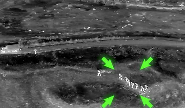 Iğdır'da sahte pasaport operasyonunda 9 düzensiz göçmen yakalandı