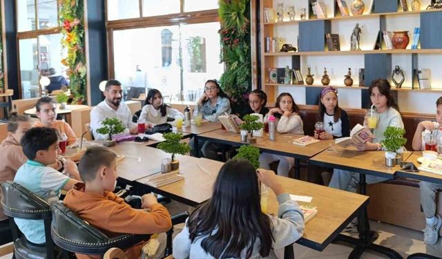 ‘Kitap Kaşifleri Kulübü’ ile öğrenciler kitap okumaya teşvik ediliyor