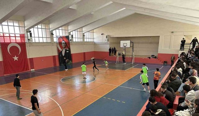 Susuz’da okular arası futbol turnuvası devam ediyor