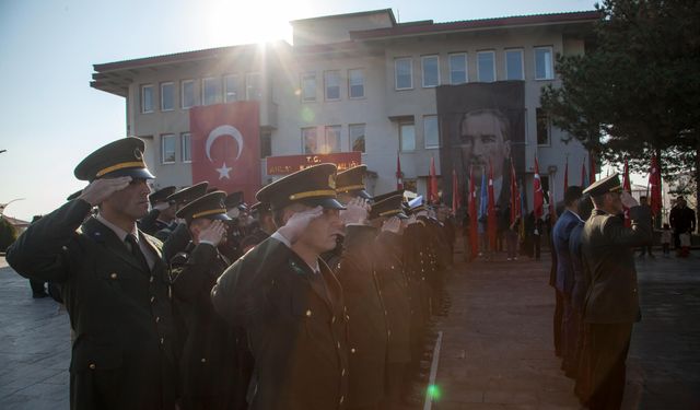 Ahlat’ta “10 Kasım Atatürk’ü Anma” töreni düzenlendi