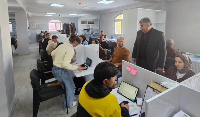 Güneri’den bilgi evi öğrencilerine moral ziyareti