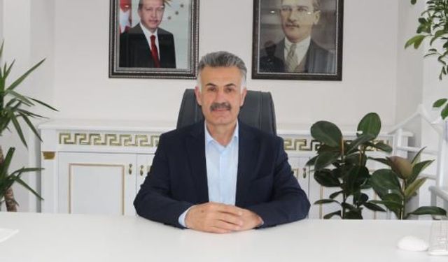 Güroymak Belediye Başkanı Eşref Mutlu’nun annesi hayatını kaybetti