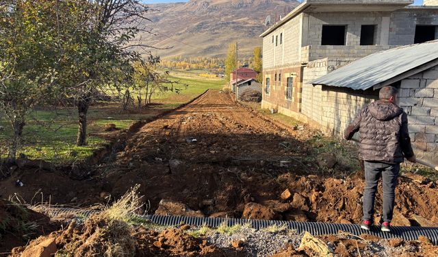 Güroymak’ta yeni imar yolları ilçeye kazandırıldı