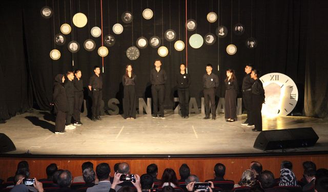 Ahlat’ta 10 Kasım Atatürk’ü Anma programı düzenlendi